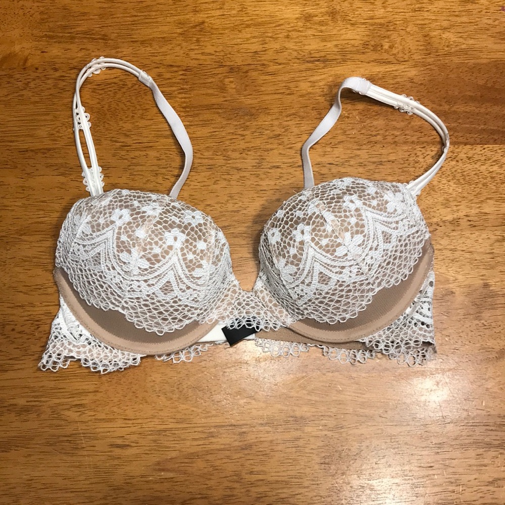 NWOT Victoria’s Secret Very Sexy Push-Up